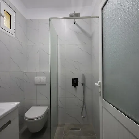 Neranxi אורחן *