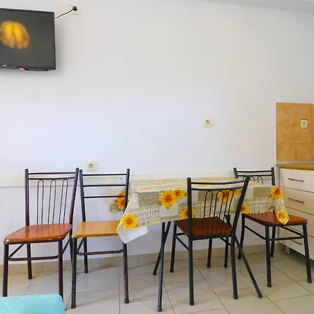 Värdshus Neranxi Himare