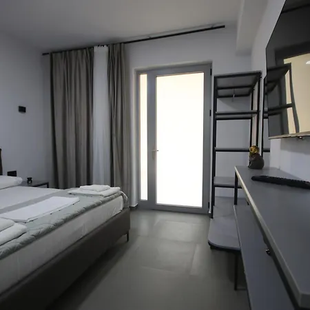 Neranxi Inn Himarë