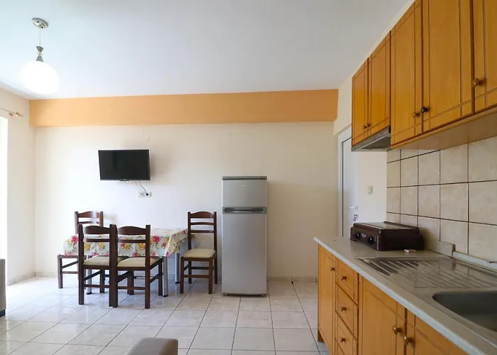 Neranxi Zajazd Himara